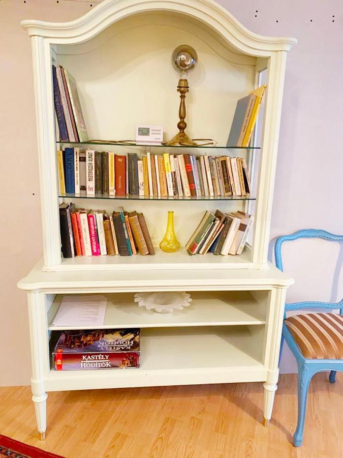 Cargo Rooms And Apartment 부다페스트 외부 사진